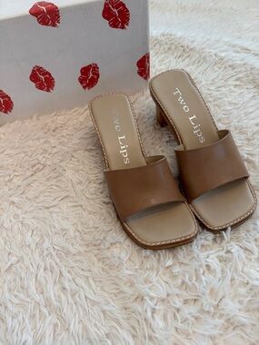 Two Lips Tan Brown Open-Toe Slide Mules with Low Block Heel